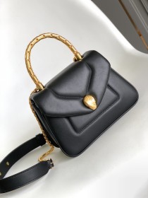  Handbags Bvlgari SERPENTI REVERSE size:22.5*15*7 cm