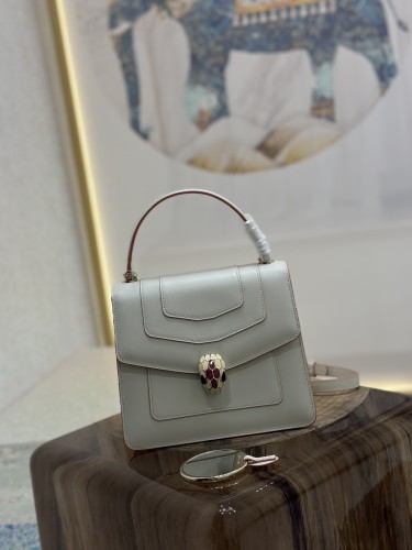  Handbags Bvlgari 38329 size:20*16*9 cm