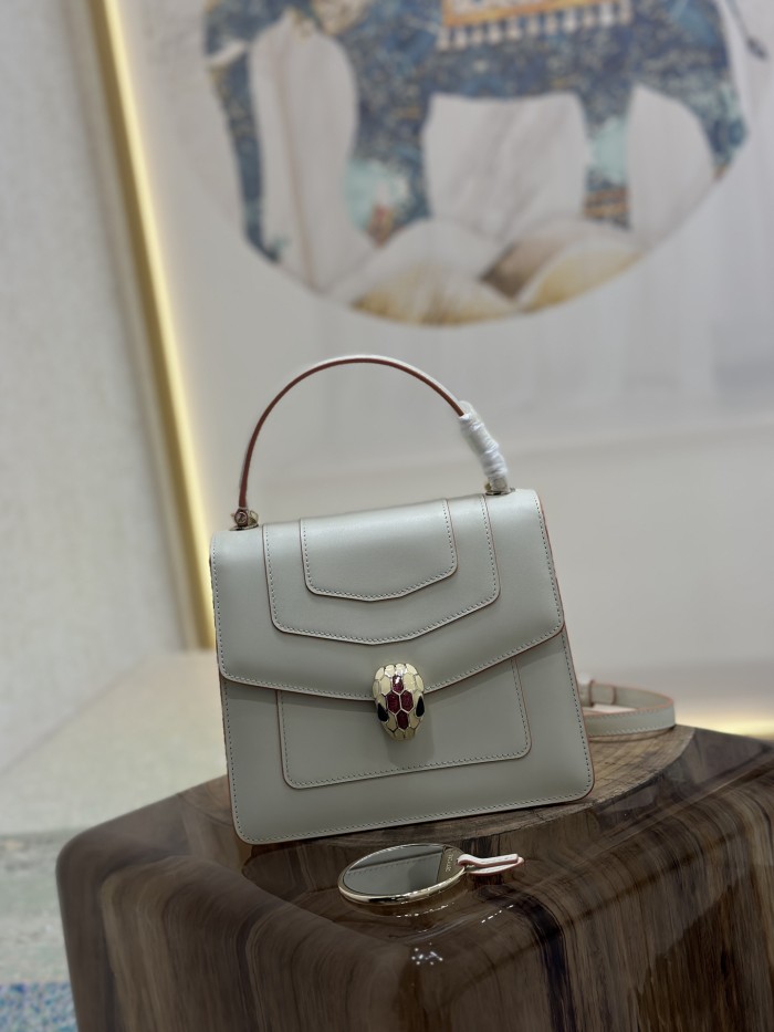  Handbags Bvlgari 38329 size:20*16*9 cm