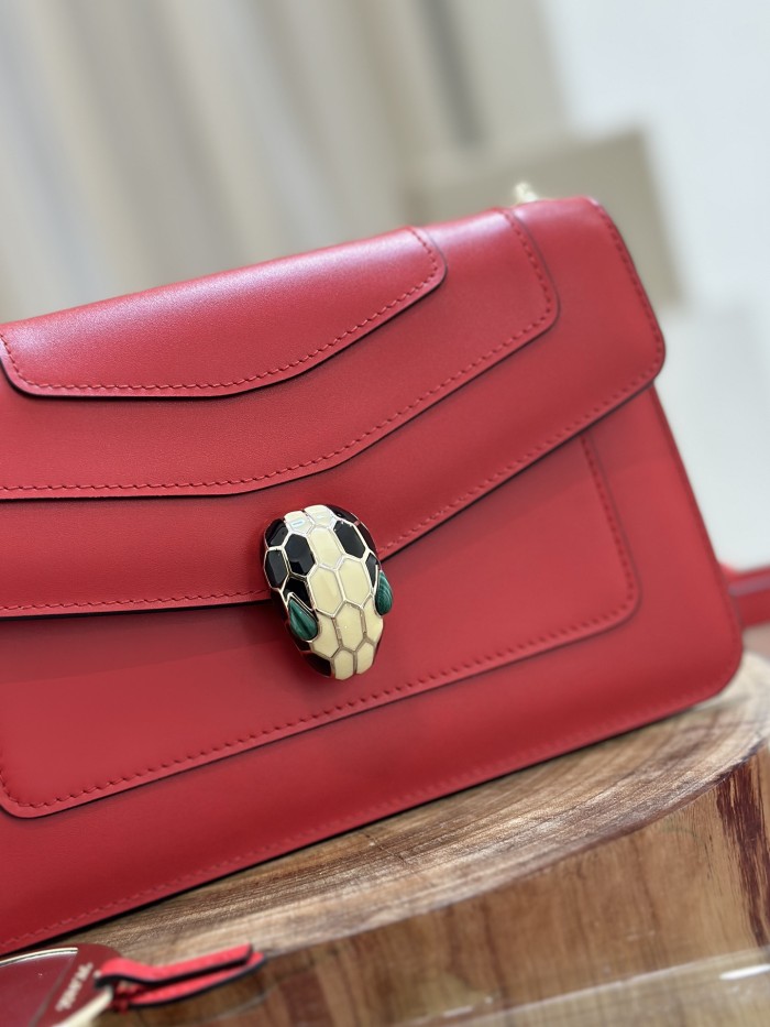  Handbags Bvlgari 38102 size:22*13*5.5 cm