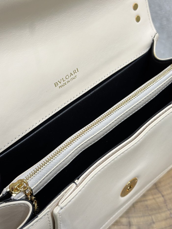  Handbags Bvlgari 290767 size:25*17*8 cm