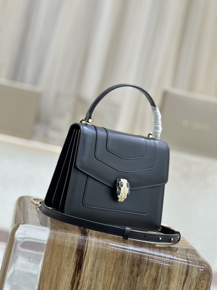  Handbags Bvlgari 38329 size:18*16*9 cm