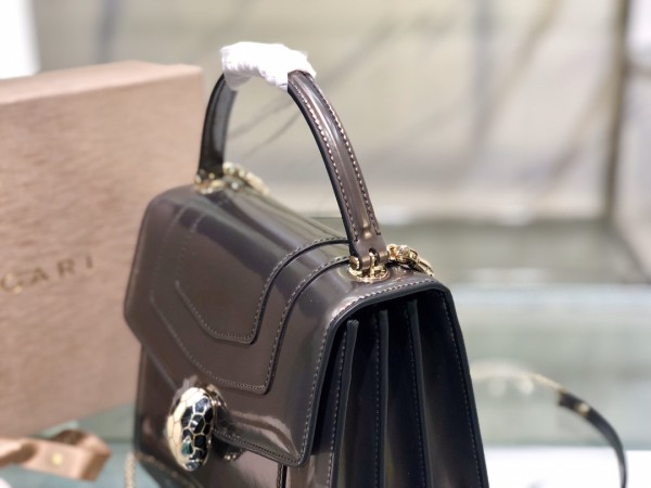  Handbags Bvlgari 38329 size:18*16*11 cm