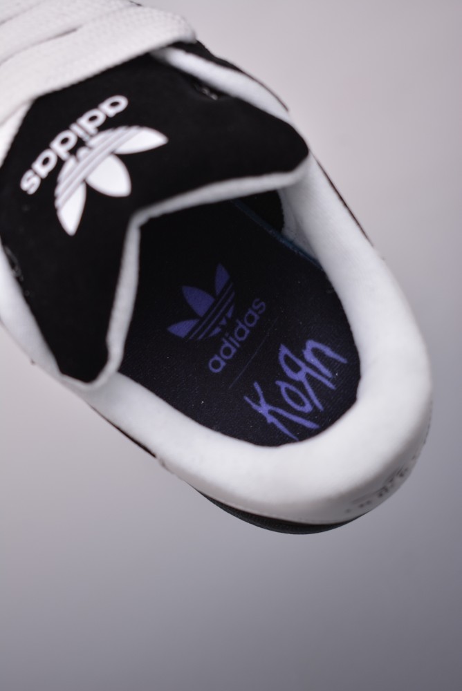 adidas Campus 00s Korn