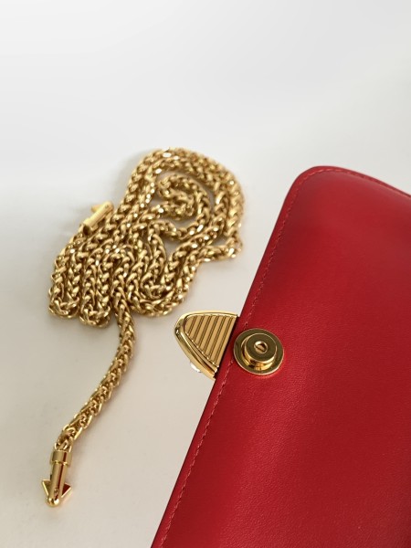  Handbags Bvlgari BVLGARI size:19.2*15*6 cm