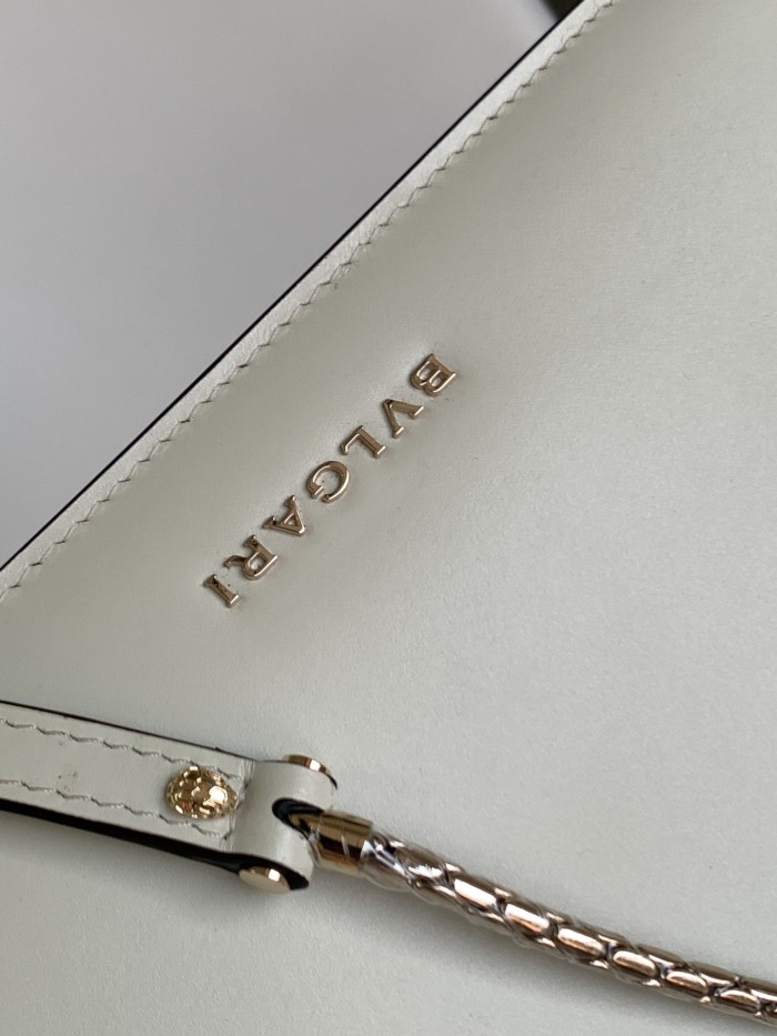  Handbags Bvlgari Sprpenti Forever size:19*13.5*6 cm