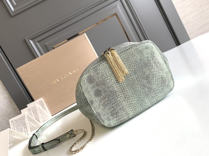  Handbags Bvlgari Sprpenti Forever size:16*11*19 cm