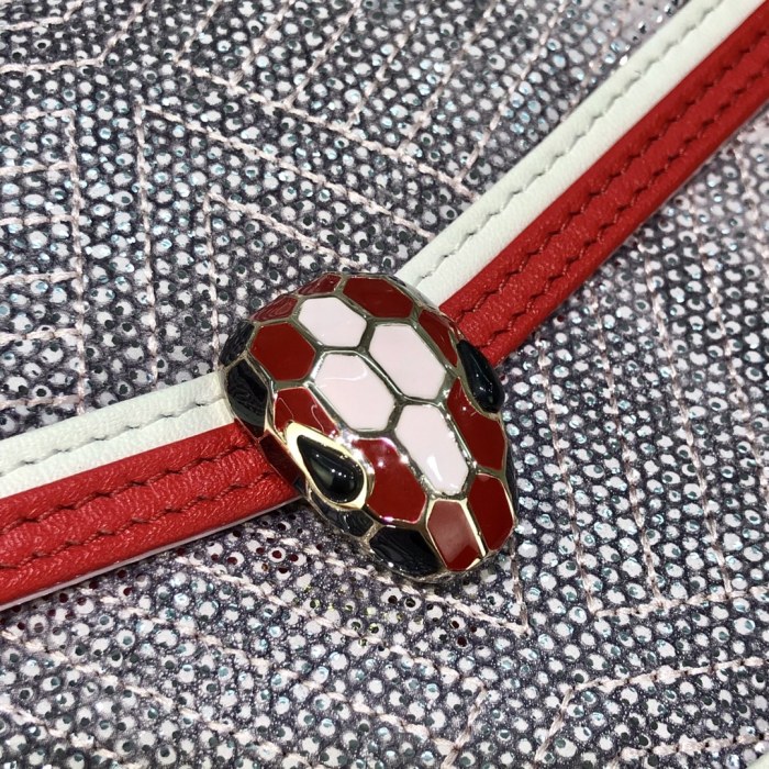  Handbags Bvlgari 288104 size:17.5*11*5 cm