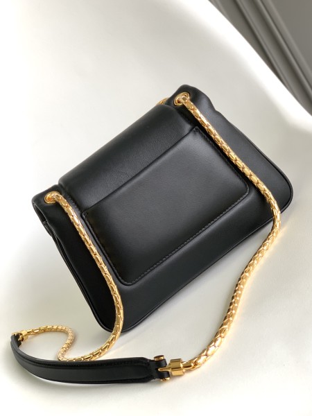  Handbags Bvlgari SERPENTI REVERSE size:22.5*15*7 cm