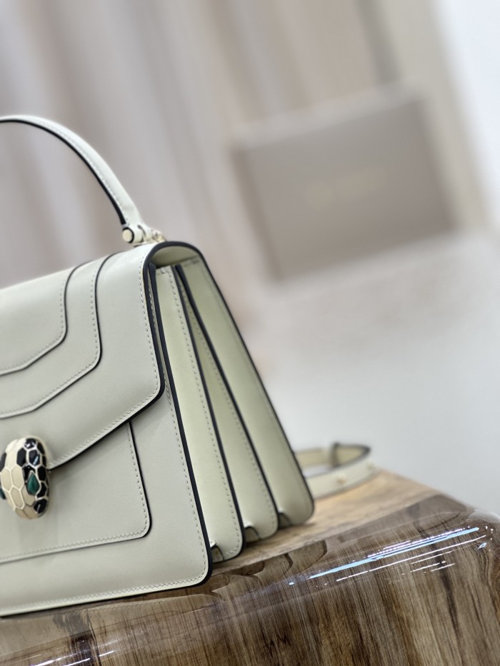  Handbags Bvlgari 38329 size:18*16*9 cm