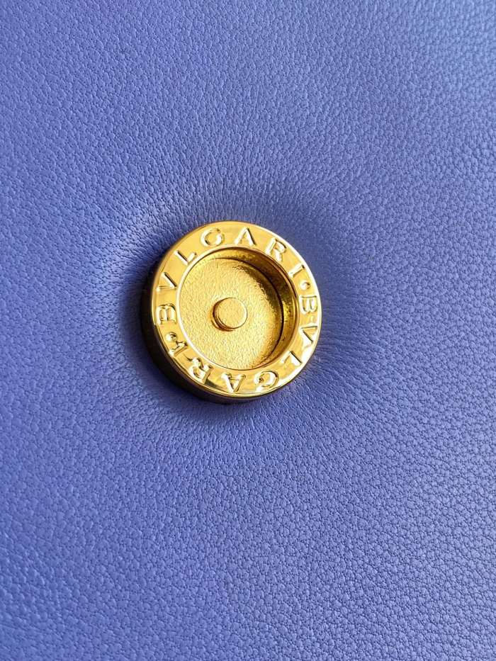  Handbags Bvlgari Sprpenti Forever size:19*13.5*6 cm