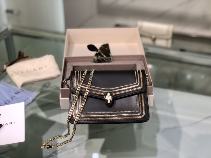  Handbags Bvlgari 288104 size:17.cm