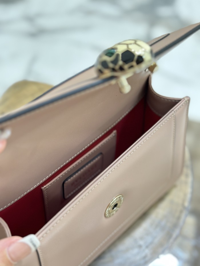  Handbags Bvlgari 38102 size:22*13*5.5 cm