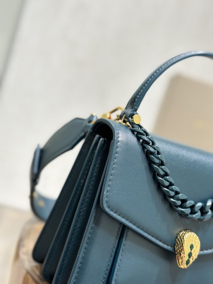  Handbags Bvlgari 290762 size:18*15*9.5 cm