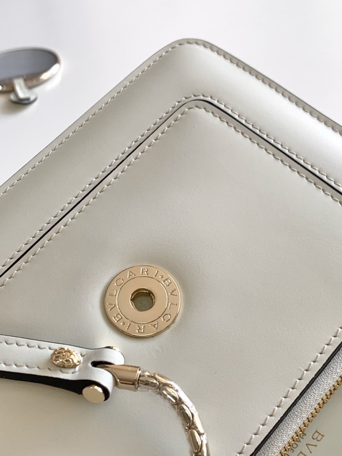  Handbags Bvlgari Serpenti Forever size:25*17*8 cm