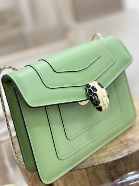  Handbags Bvlgari 35107 size:20*15*5 cm