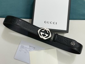  HandbagsGucci Signature size:3.8 cm