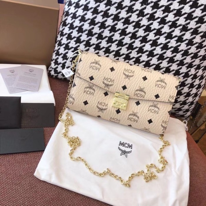  Handbags MCM 6226 size:24*14*5 cm