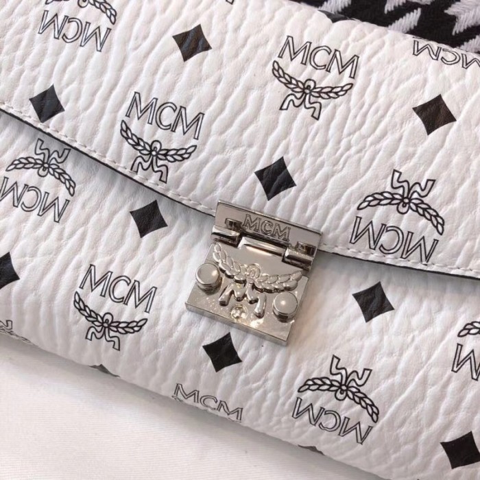  Handbags MCM 6226 size:24*14*5 cm