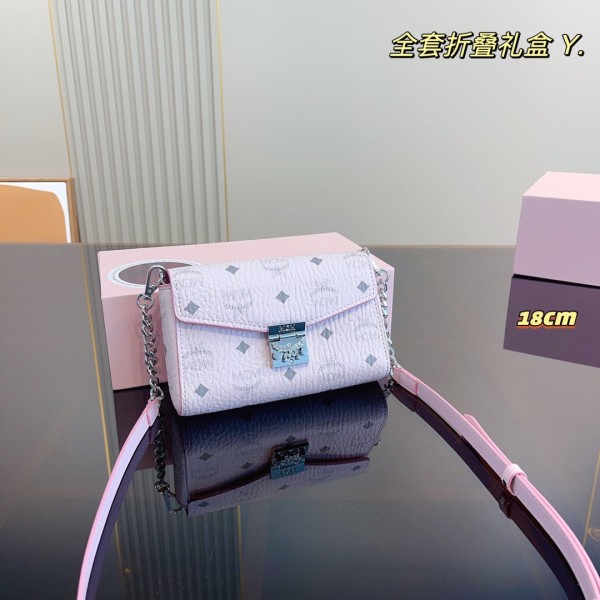  Handbags MCM  mom size:23*5*14 cm