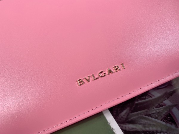 Handbags Bvlgari 292104950 size:22*15*4.5 cm