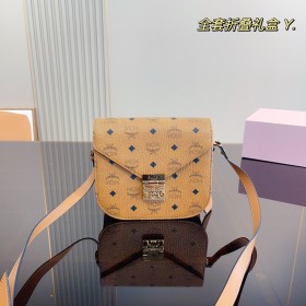 Handbags MCM  mom size:21*10*18 cm