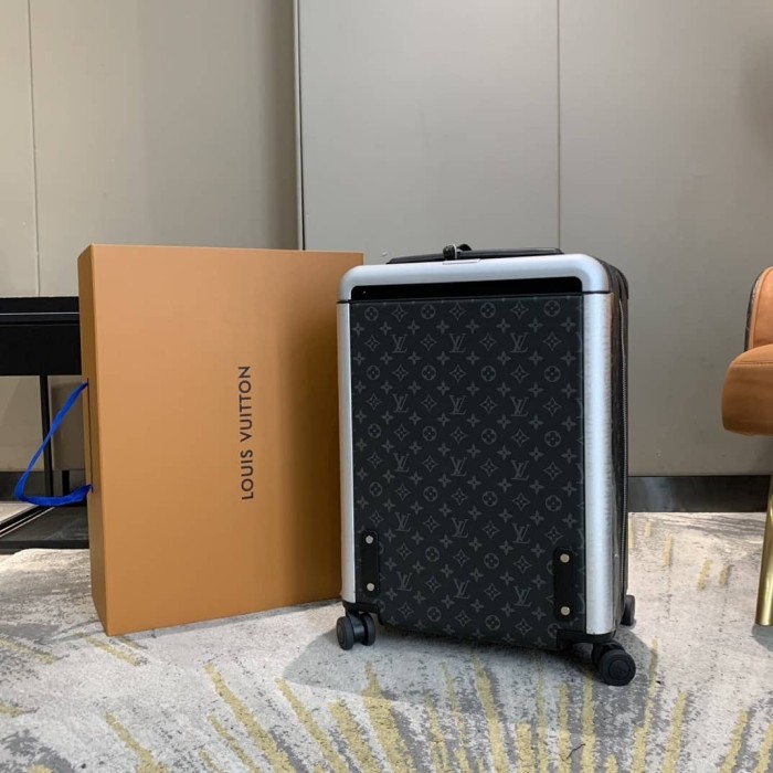 LOUIS VUITTON Horizon 50 Monogram Eclipse Monogram Eclipse M13773 size 36*19*50cm