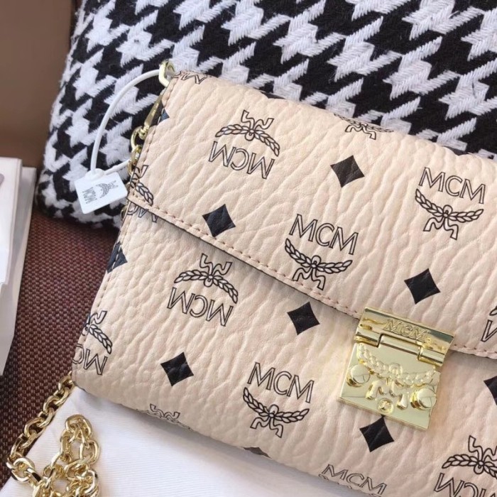  Handbags MCM 6226 size:24*14*5 cm