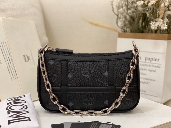  Handbags MCM  𝐷𝑒𝑙𝑚𝑦 size:21*12*5 cm