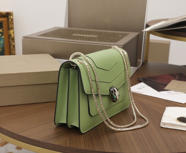  Handbags Bvlgari 29032391050 size:25*17*8 cm