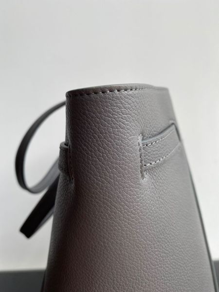 CELINE Handbags 189023TNI-09LC size 31*17*27 cm