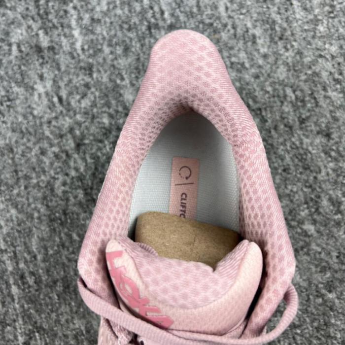 Hoka One One Clifton 9 Peach Whip (Women's)