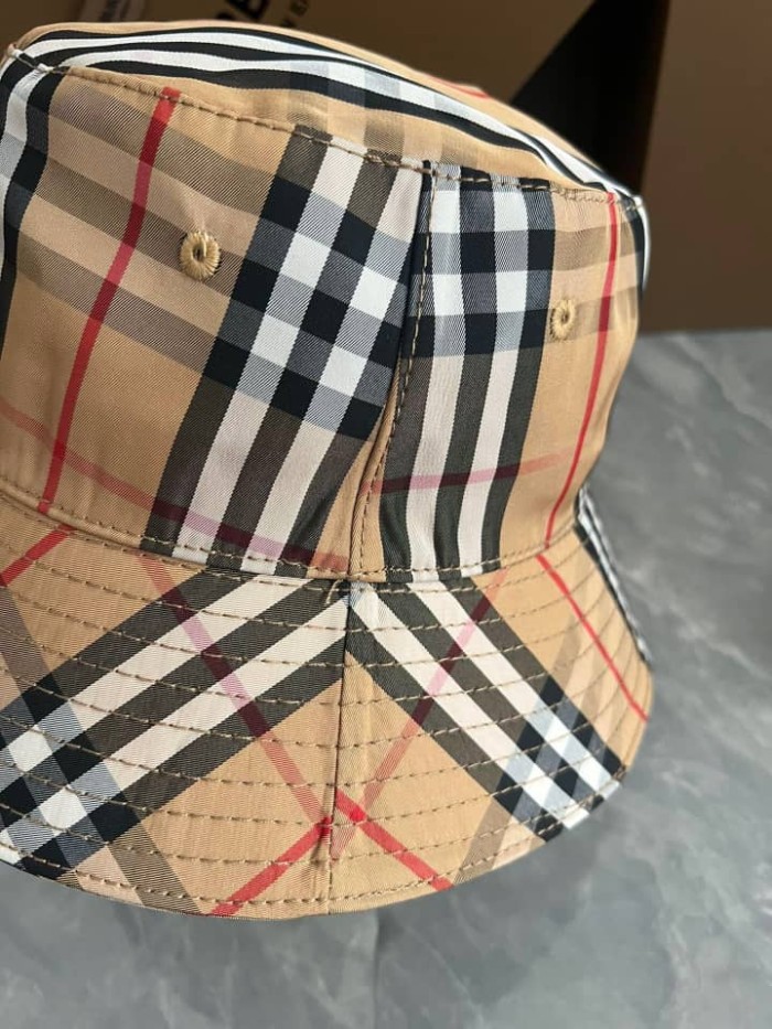 Burberry Vintage Check Bucket Hat Brown