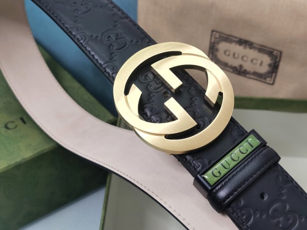 Streetwear  Belt Gucci  Signature