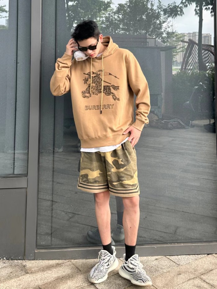 Clothes Burberry 569