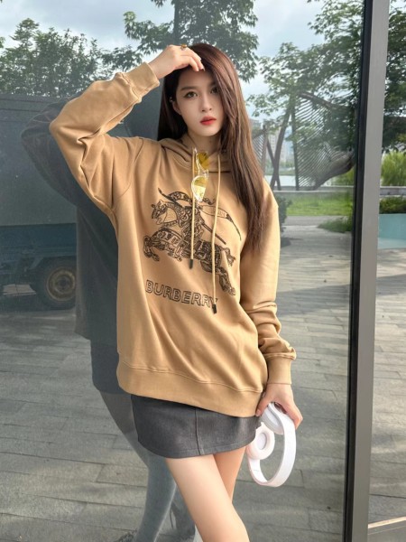 Clothes Burberry 569