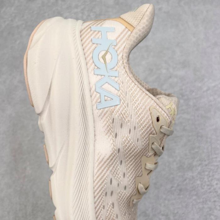 Hoka One One Clifton 9 Shifting Sand