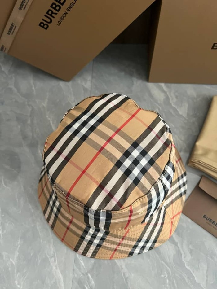 Burberry Vintage Check Bucket Hat Brown