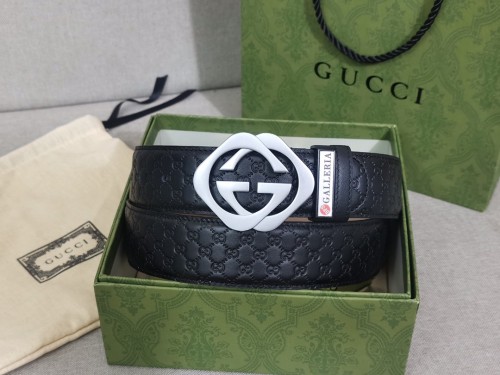 Streetwear  Belt Gucci Signature