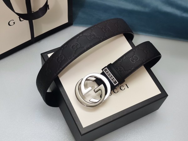 Streetwear  Belt Gucci Signature