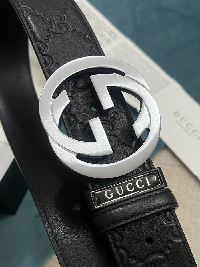 Streetwear  Belt Gucci Signature