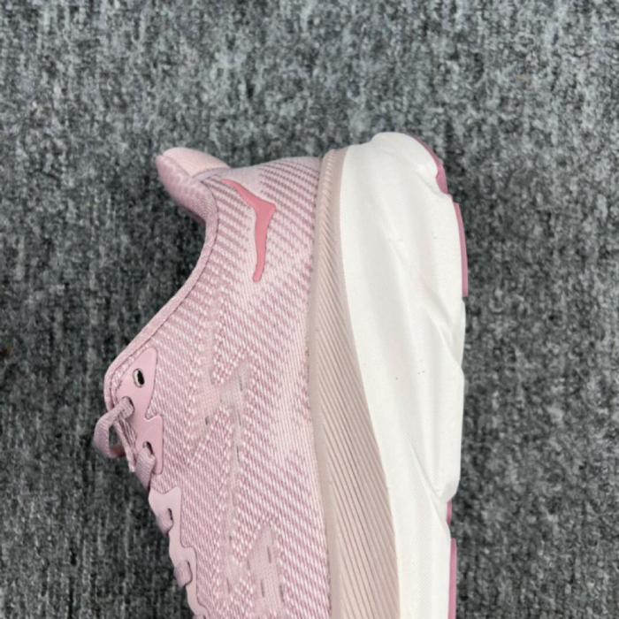 Hoka One One Clifton 9 Peach Whip (Women's)