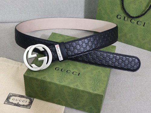 Streetwear  Belt Gucci Signature