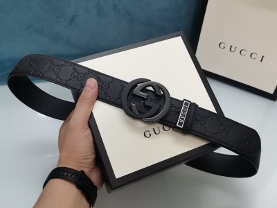 Streetwear  Belt Gucci Signature