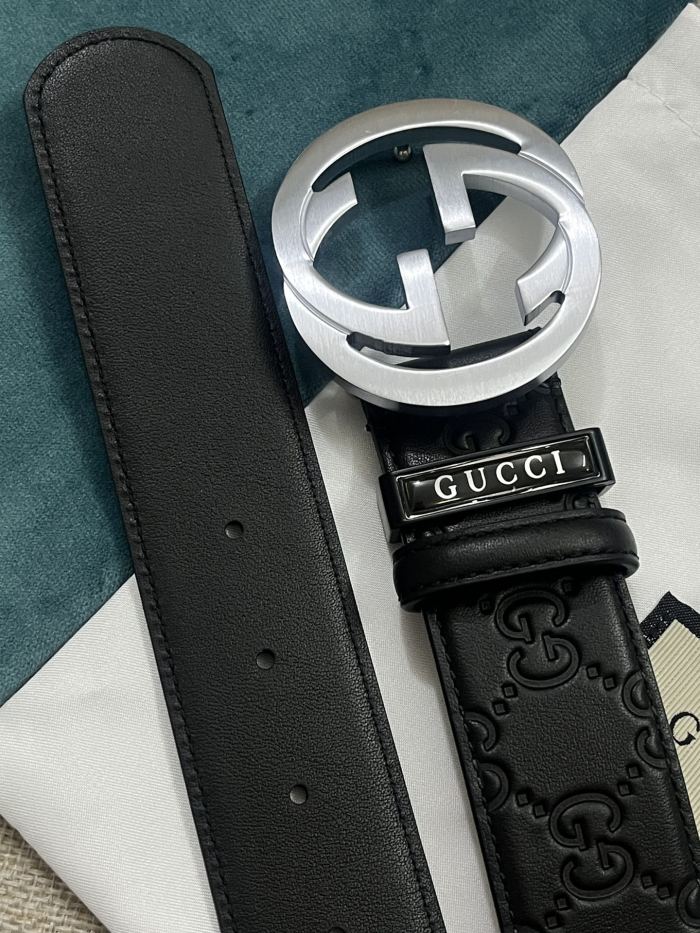 Streetwear  Belt Gucci Signature