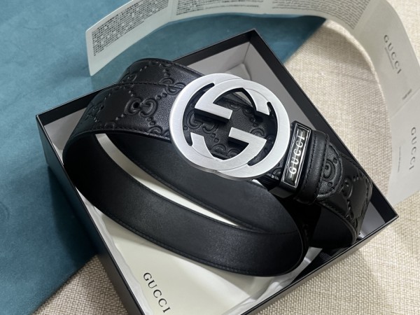 Streetwear  Belt Gucci Signature