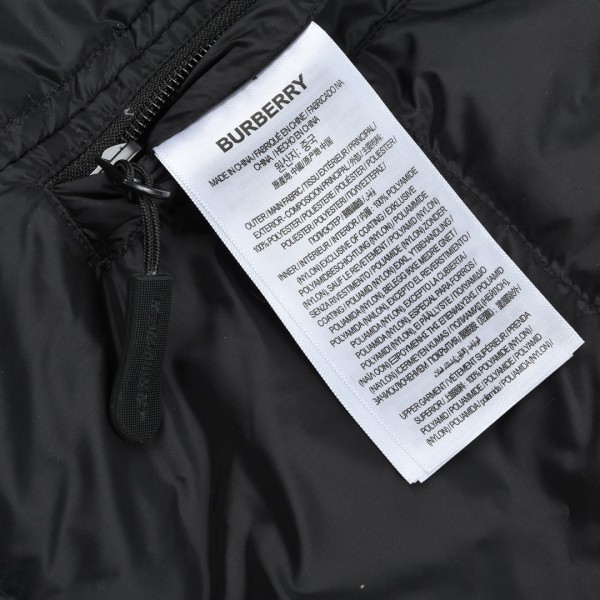  Clothes Burberry 561