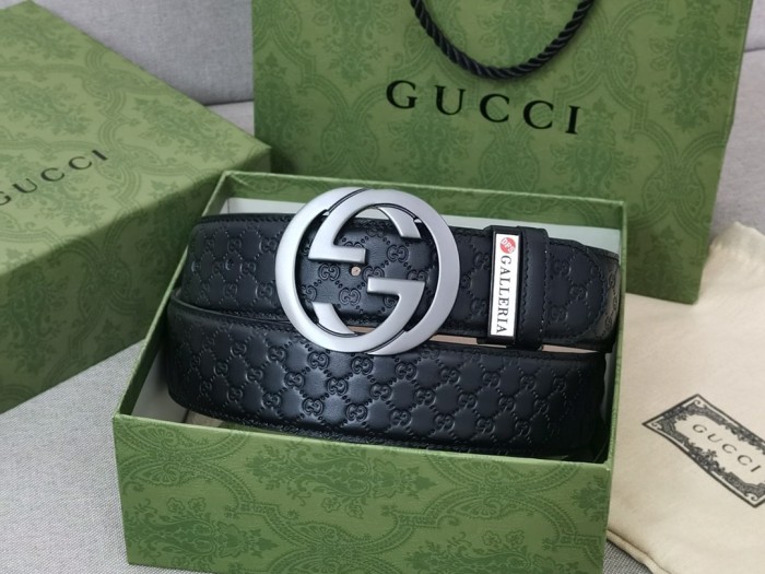 Streetwear  Belt Gucci Signature