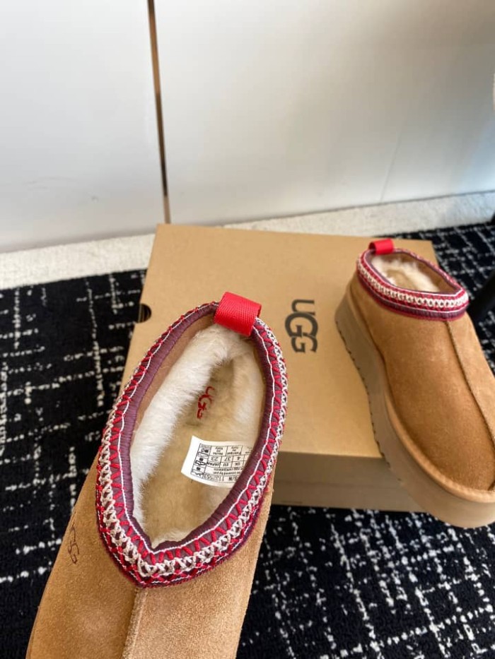 UGG Tazz Slipper Chestnut (Women's)