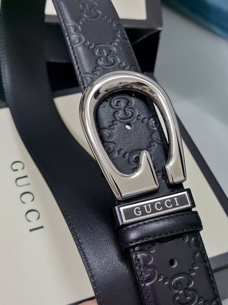 Streetwear  Belt Gucci Signature